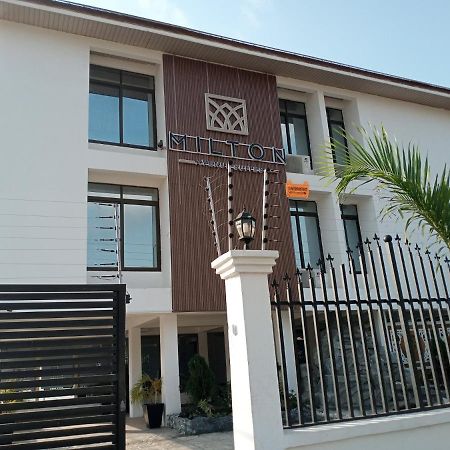 Milton Avenue Suites Accra Exterior photo